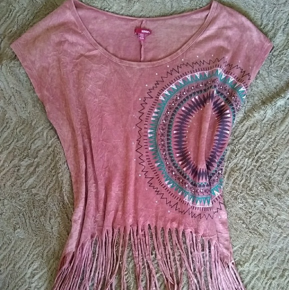 BONGO Tops - Bongo Fringe Boho Top -E8